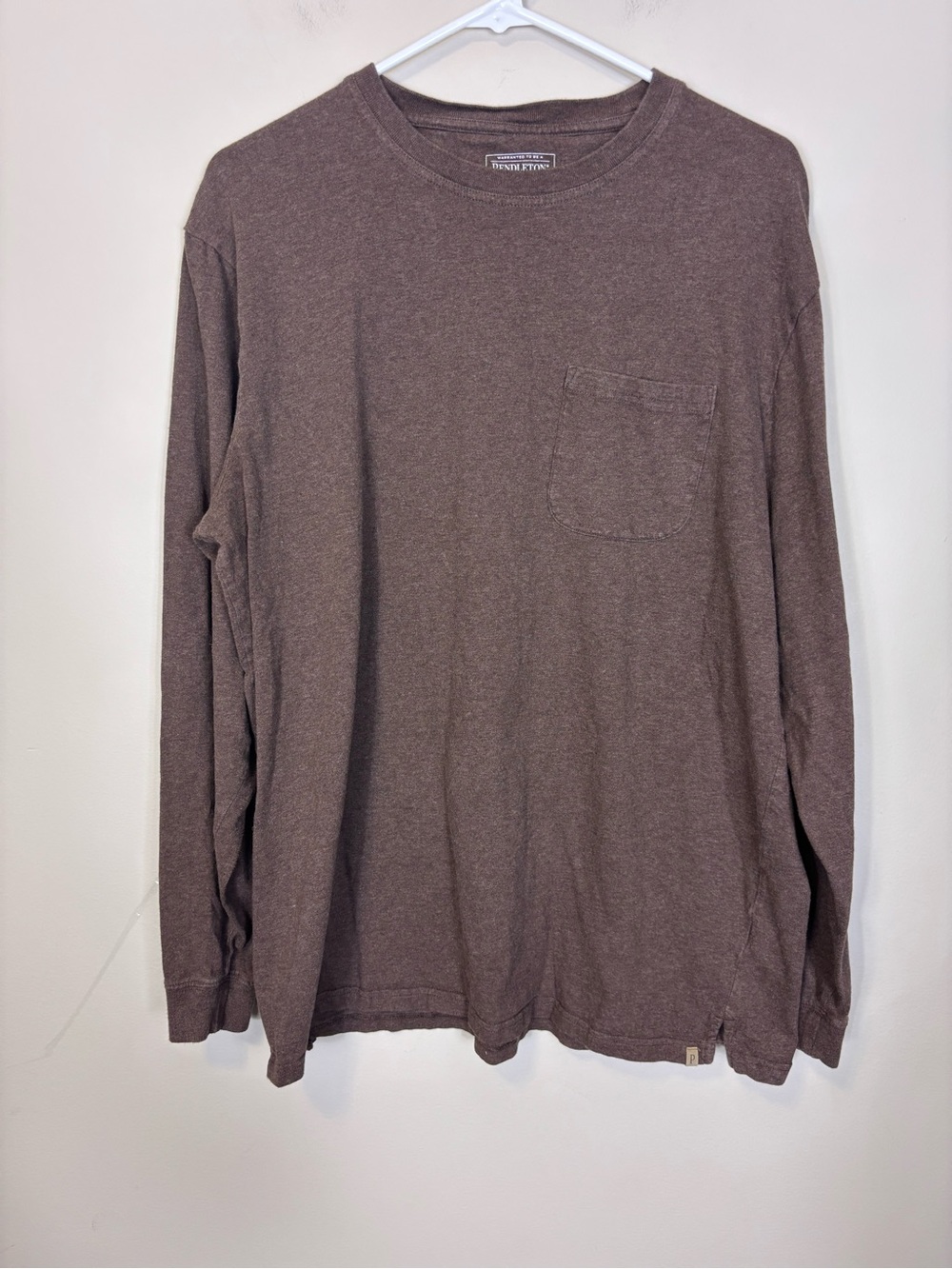 Pendleton Brown Long-Sleeve Pocket Tee Men’s Large